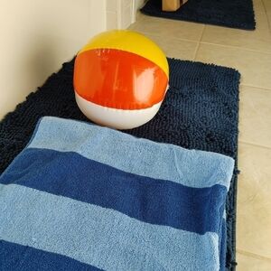 Rhode Island Novelty Inflatable Beach Balls NEW/still in pkgs bundle of …